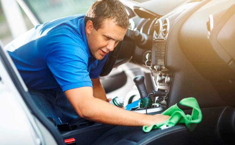 10 Automotive Jobs For Car Lovers