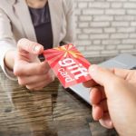 5 Surprising Benefits of Giving Gift Cards As a Gift