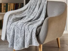 7 Best Throw Faux Fur Blankets for Couches in 2022
