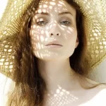 How to Get Naturally Glowing Skin in Summer